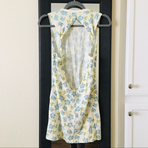 DOE Floral Tarot Dress | UO - Picture 5 of 7